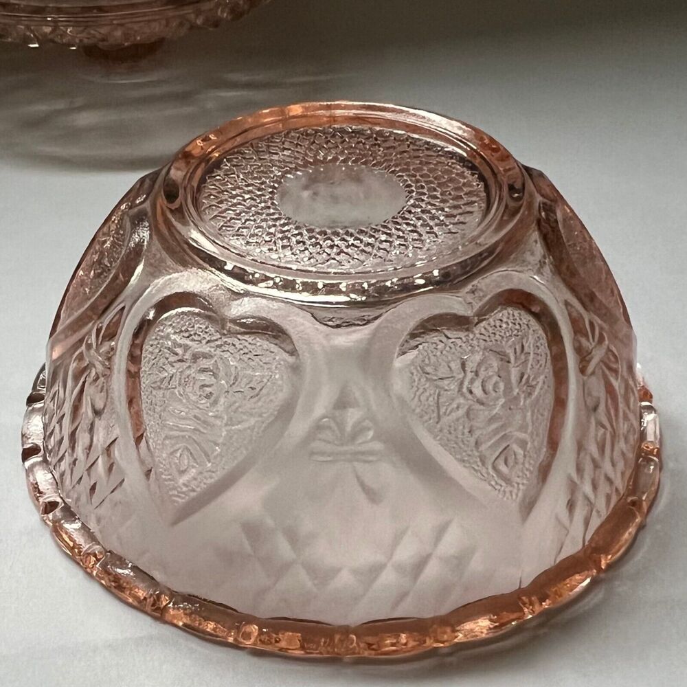 Vintage Pink Glass Heart Motif Embossed Sugar, Candy, Trinket Dish with Lid - Picture 12 of 13